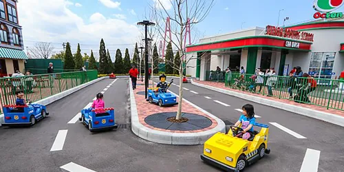 Img1400x800 Jr Driving School