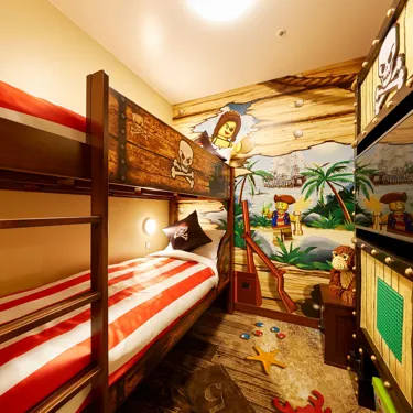 LEGO Pirate Themed Room - Kids Sleeping area with bunk beds